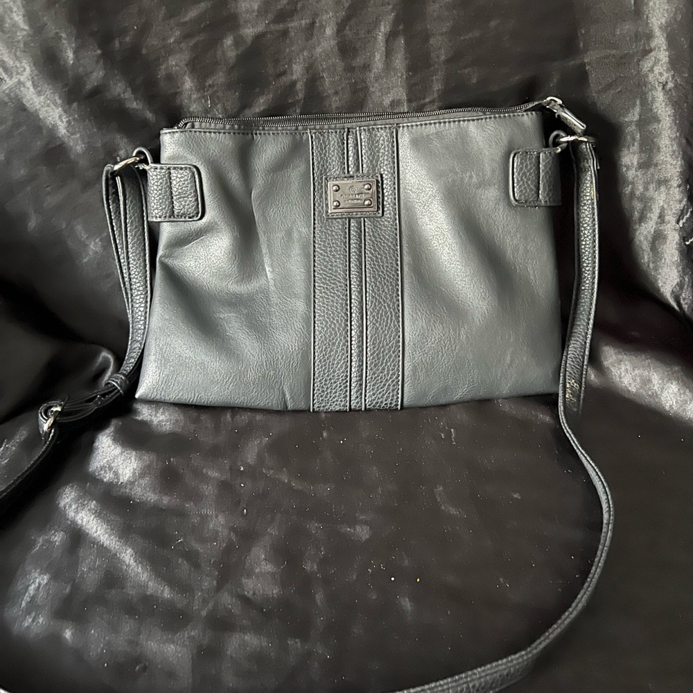 Gussaci black leather crossbody bag